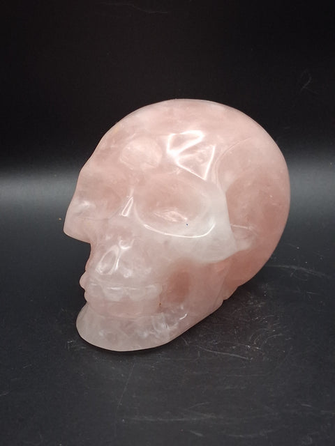 Large rose quartz skull! 1.5 pounds, 3.7 inches long, 2.7" tall