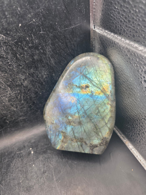 Labradorite free form! 1.10 pounds, 4.2 inches tall, 3.3" wide