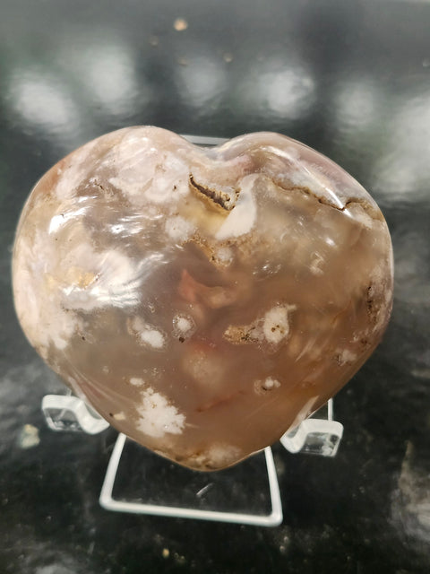 Flower agate heart! 10 ounces, 75mm wide, 69mm tall, 42mm thick