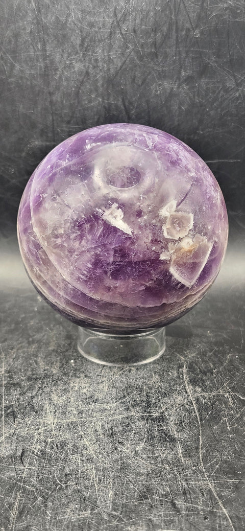 Dream amethyst sphere! 1.1 pounds,71.5mm, 2.8 inches!