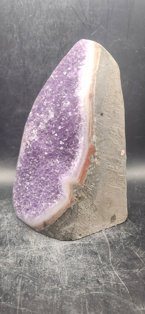Amethyst cut base free form! 1.13 pounds, 4.7 inches tall, 3.4 wide