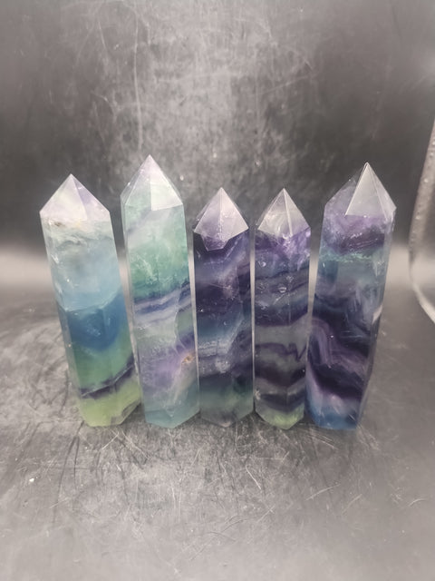 Natural florite tower! 3.4 too 3.9 inch!