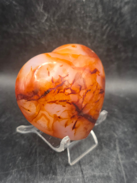 Carnelian agate heart! 7.2 ounces, 2.7 inches wide, 2.5" tall