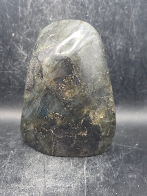 Labradorite free form! 1.11 pounds, 4.1 inches tall, 3.4" wide