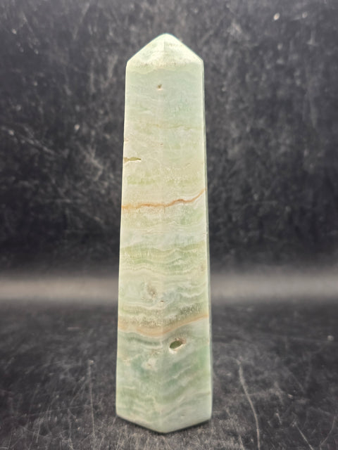 Caribbean calcite tower! 9.3 ounces, 5.1 inches tall