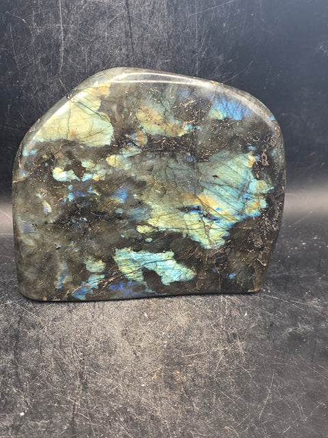 Labradorite free form! 1.15 pounds,4.4 inches wide, 3.7 tall