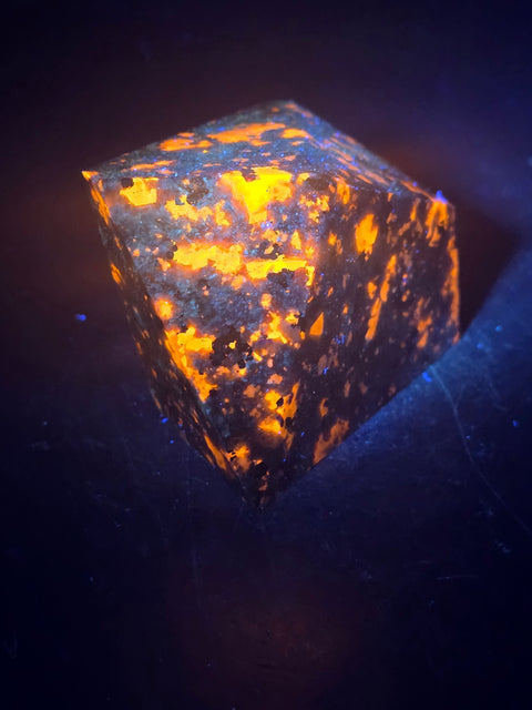 Flame stone free form! 7 ounces, 2.4 inches by 2.2 inches