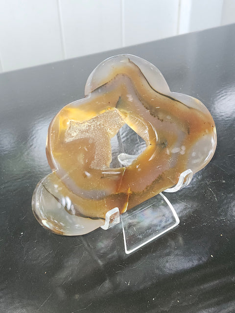 Druzy agate cloud! 6.4 ounces, 5.2 inches wide, 3.6 tall