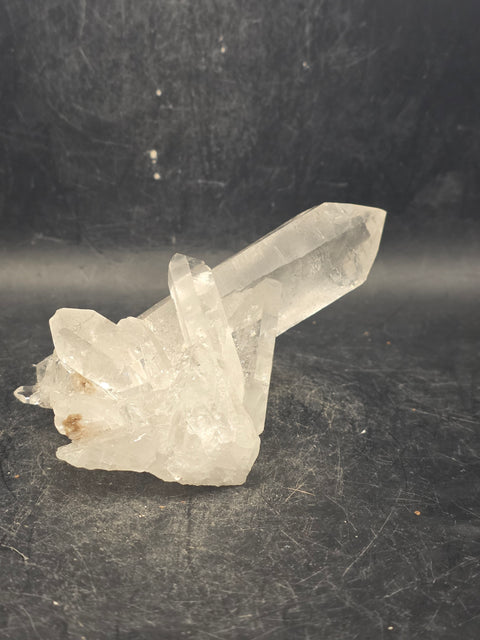 Clear quartz cluster! 5 ounces, 3.8 inches by 2.5 inches!