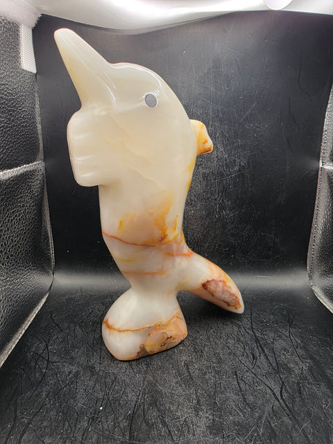 Onyx dolphin! 2.13 pounds, 7 inches tall, 4.3 inches wide!