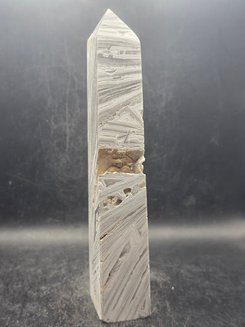 Large white lace agate tower! 11.9 ounces, 6.6 inches tall!