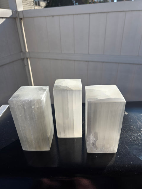 Rectangle polished selenite lamp! 3 pounds, 5.7" tall with led light!