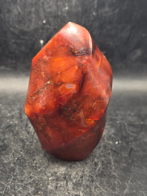 Carnelian agate flame tower! 12.5 ounces, 3.5 inches tall, 2.3".wide