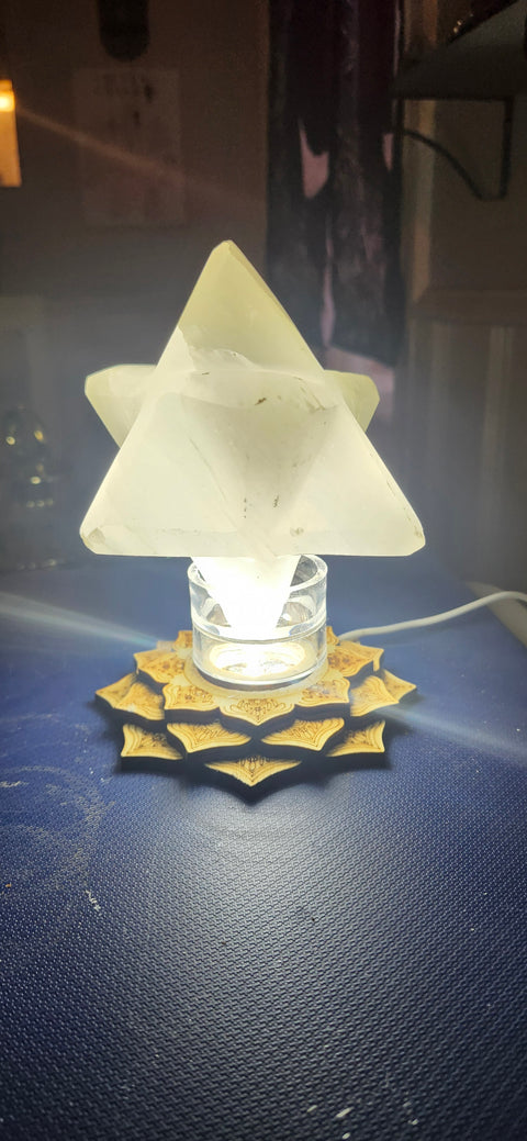 Selenite markaba! 1.5 pounds, 3" wide by 3" long, 4.5" point to point