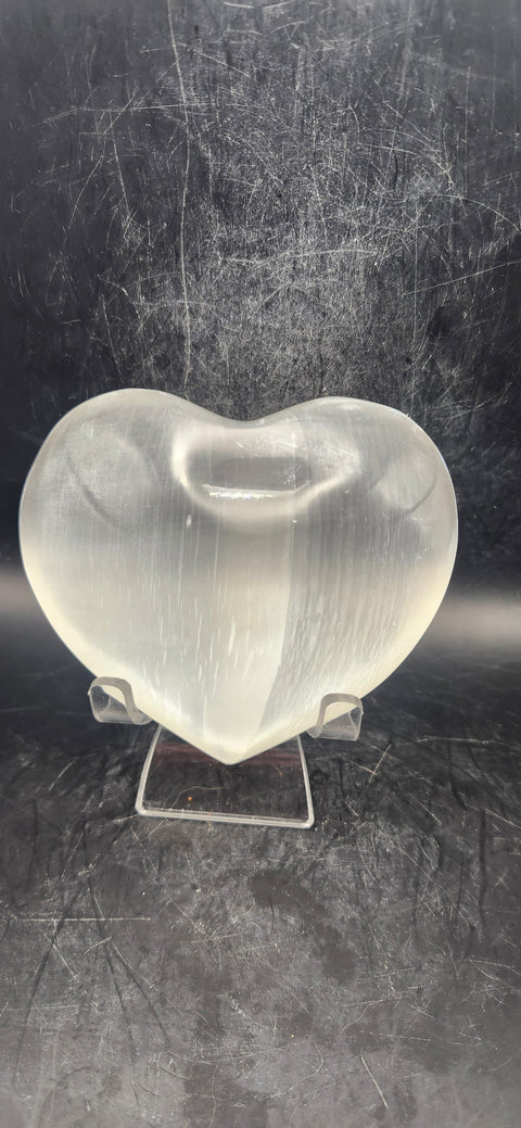 Selenite heart! 7 ounces, 3.4 inches wide!