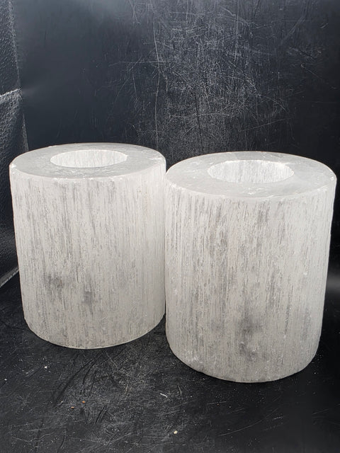 Selenite candle holder! 2.6 pounds, 3.9 inches tall, 3.3" wide