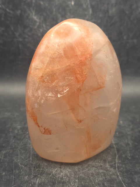 Red hematoid fire quartz free form! 13.3 ounces, 3.4 inches tall
