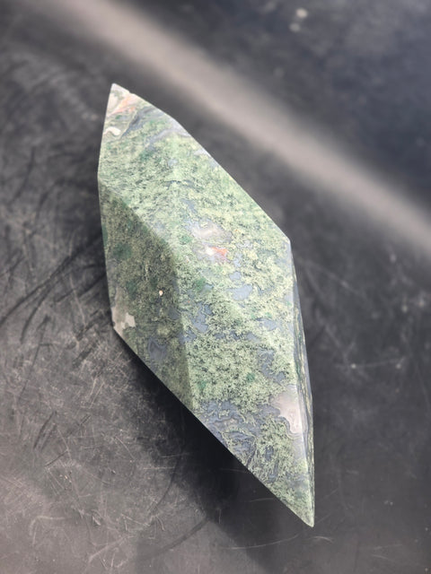Moss agate prism! 11 ounces, 5.9 inches long, 1.5 inches wide
