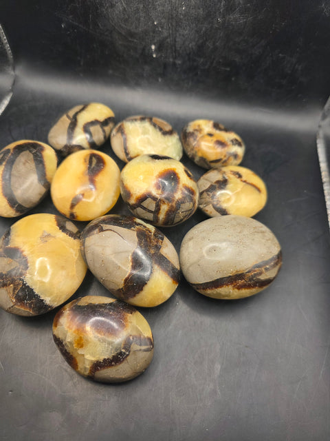 Septarian stone palm stone! 1.8 too 2.2 inchs!