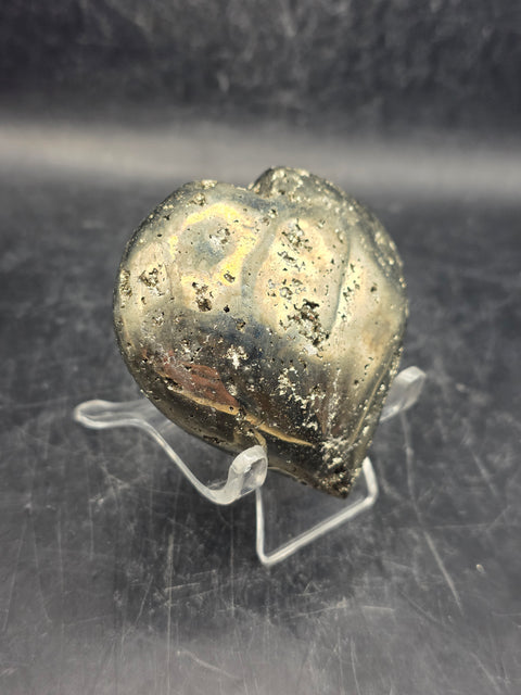 Pyrite heart! 6.9 ounces, 2.4 inches tall, 2.3 inches wide