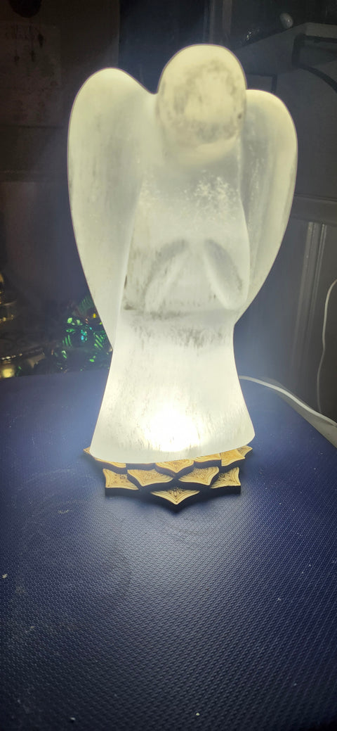 Angel selenite lamp! 8 inches tall, 4 pounds! With lotus flower led light