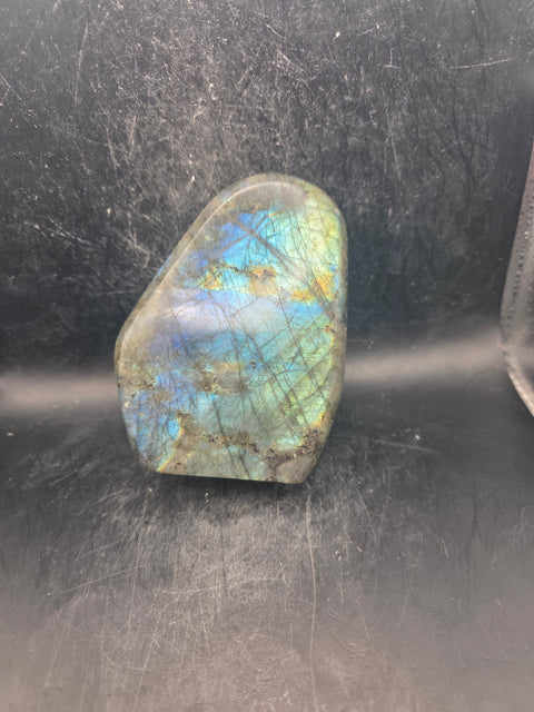 Labradorite free form! 1.10 pounds, 4.2 inches tall, 3.3" wide