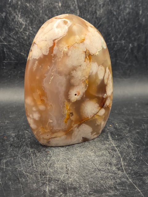 Flower agate free form! 13 ounces, 3.4 inches tall, 2.8" wide