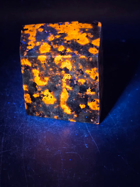 Flame stone free form! 7.4 ounces, 1.9 inches by 1.9"
