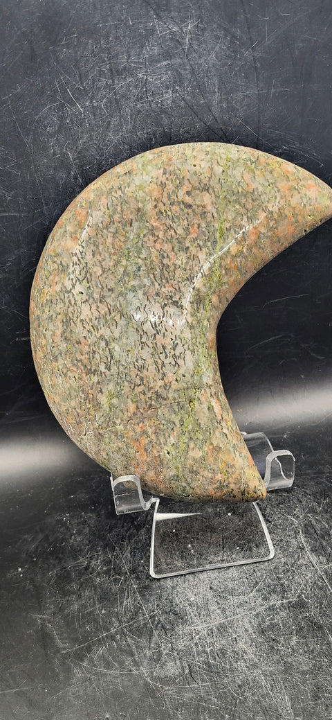 Unakite moon! 1.2 pounds, 4.7 inches long, 2.5 wide, 1.1 thick!