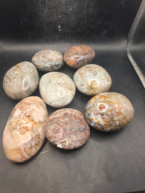 Mystic jasper palm stone! 2.4 too 3 inchs!