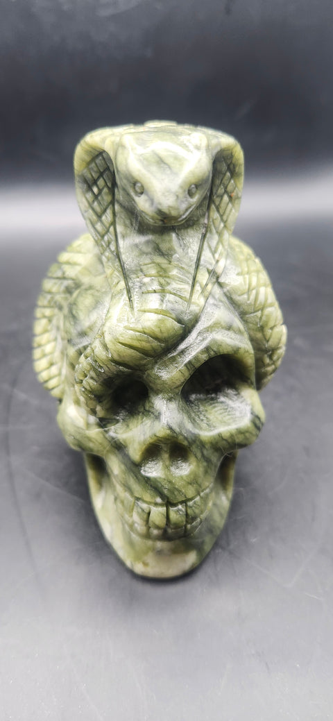 Serpentine skull& king Cobra! 3 inchs tall 2.8 long, 10.6 ounces