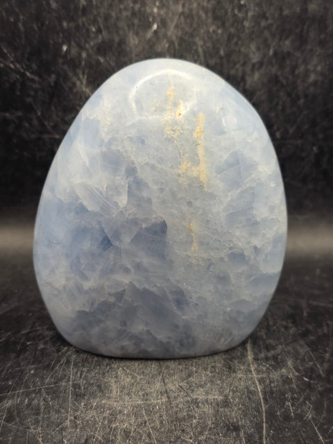 Blue calcite free form! 1.6 pounds, 3.7 inches tall, 3.3" wide
