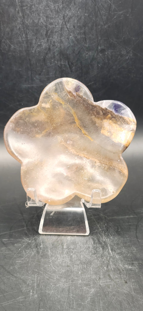Florite flower petal! 5 ounces, 3.5 inches tall, 3 inches wide