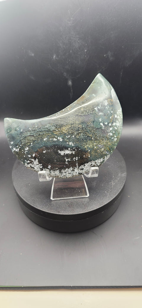 Moss agate moon! 13 ounces,  4.5 inches long, 2.8 wide