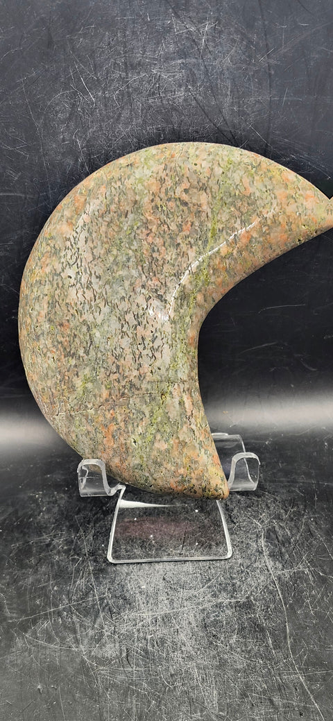 Unakite moon! 1.2 pounds, 4.7 inches long, 2.5 wide, 1.1 thick!