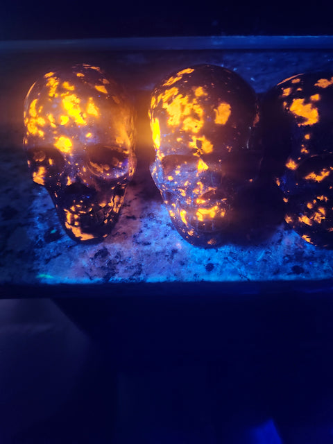 Flame stone yooperlite skull, 1.1 pound, 3.8 inches long, 3.1 tall, 2.3 wide