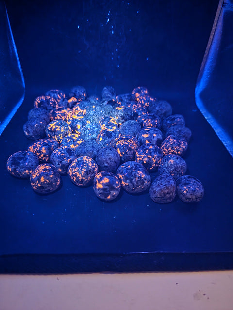 Yooperlite flame stone tumbles set of 5! .9 too 1.2 inches long