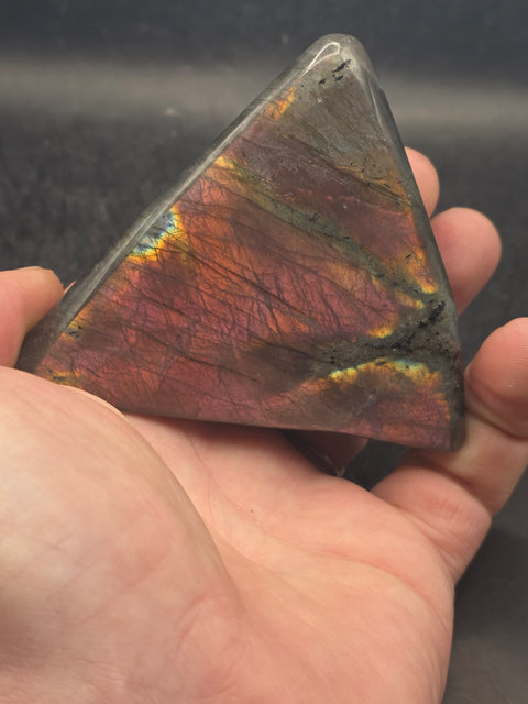 Pink/orange flash sunset labradorite free form, 8.8 ounces