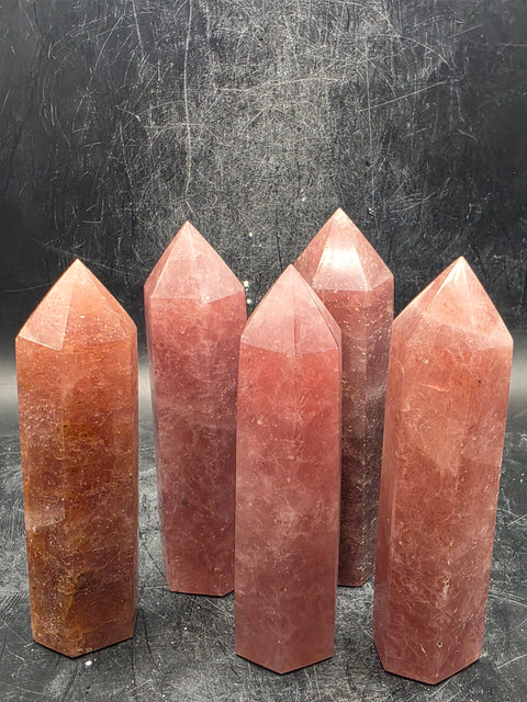 Strawberry quartz tower! 3.4 inches tall, 3 ounces!