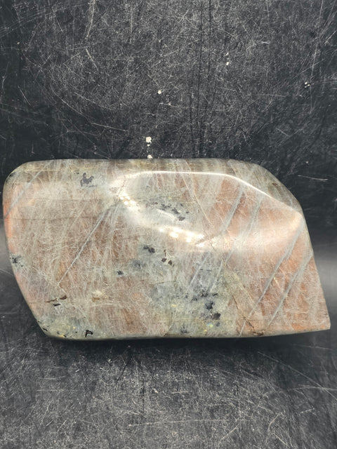 Orange flash sunset labradorite free form! 9.4 ounces, 3.4 inches wide