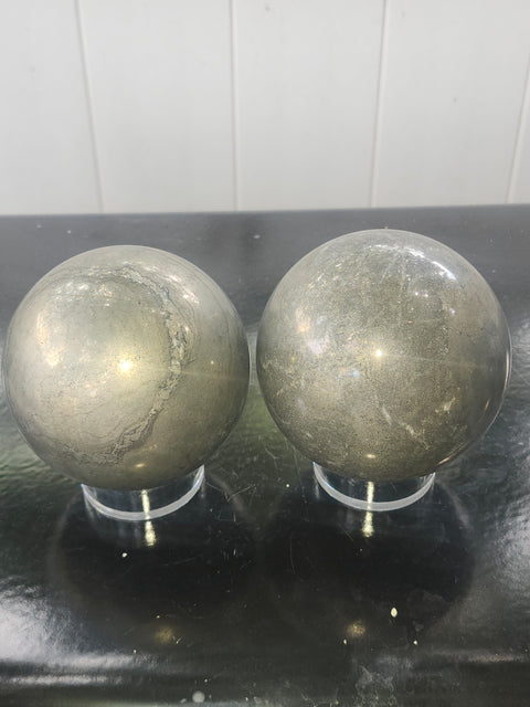 Pyrite sphere! 2.9 pounds, 80mm, 3.16 inches