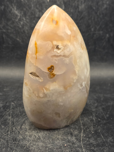 Flower agate free form! 13.7 ounces, 3.6 inches tall, 2.7" wide