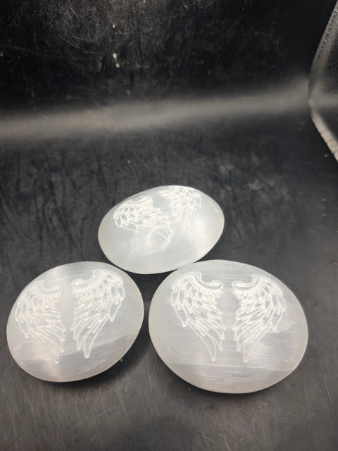 Selenite angel wing palm stone!