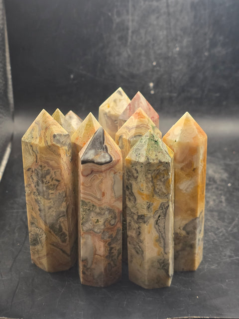 Crazy lace agate tower! 2.8 too 3.6 inches tall!