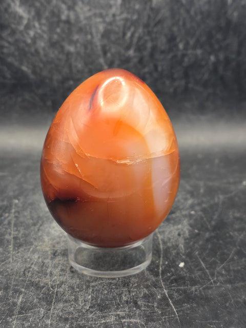 Carnelian agate egg! 7.2 ounces, 2.5 inches tall, 1.9" wide