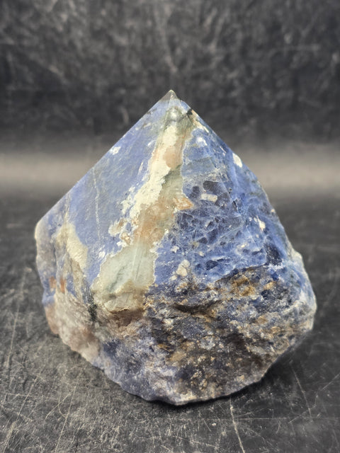 Sodalite polished top point! 9 ounces, 2.7 inches tall, 2.4" wide