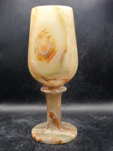Onyx goblet! 1 pound, 7.5 inches tall, 2.9 inches wide!