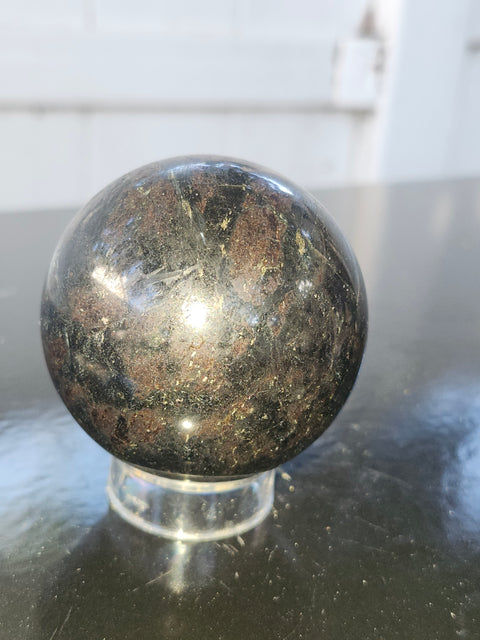 57.1mm, 2.24 inch, 10.5 ounce Afrvedsonite sphere!
