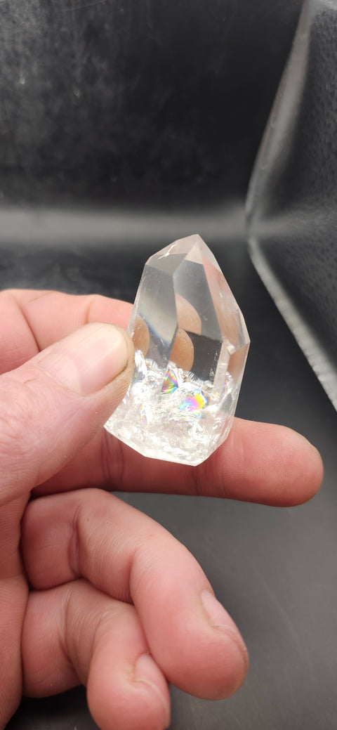 Clear quartz polished points grade A! 1.75 to 2 inches