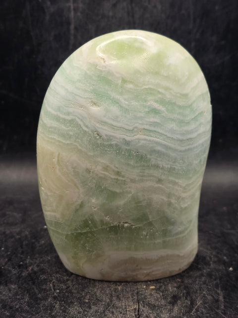 Caribbean calcite free form! 1.1 pounds, 3.7 inches tall, 2.8" wide